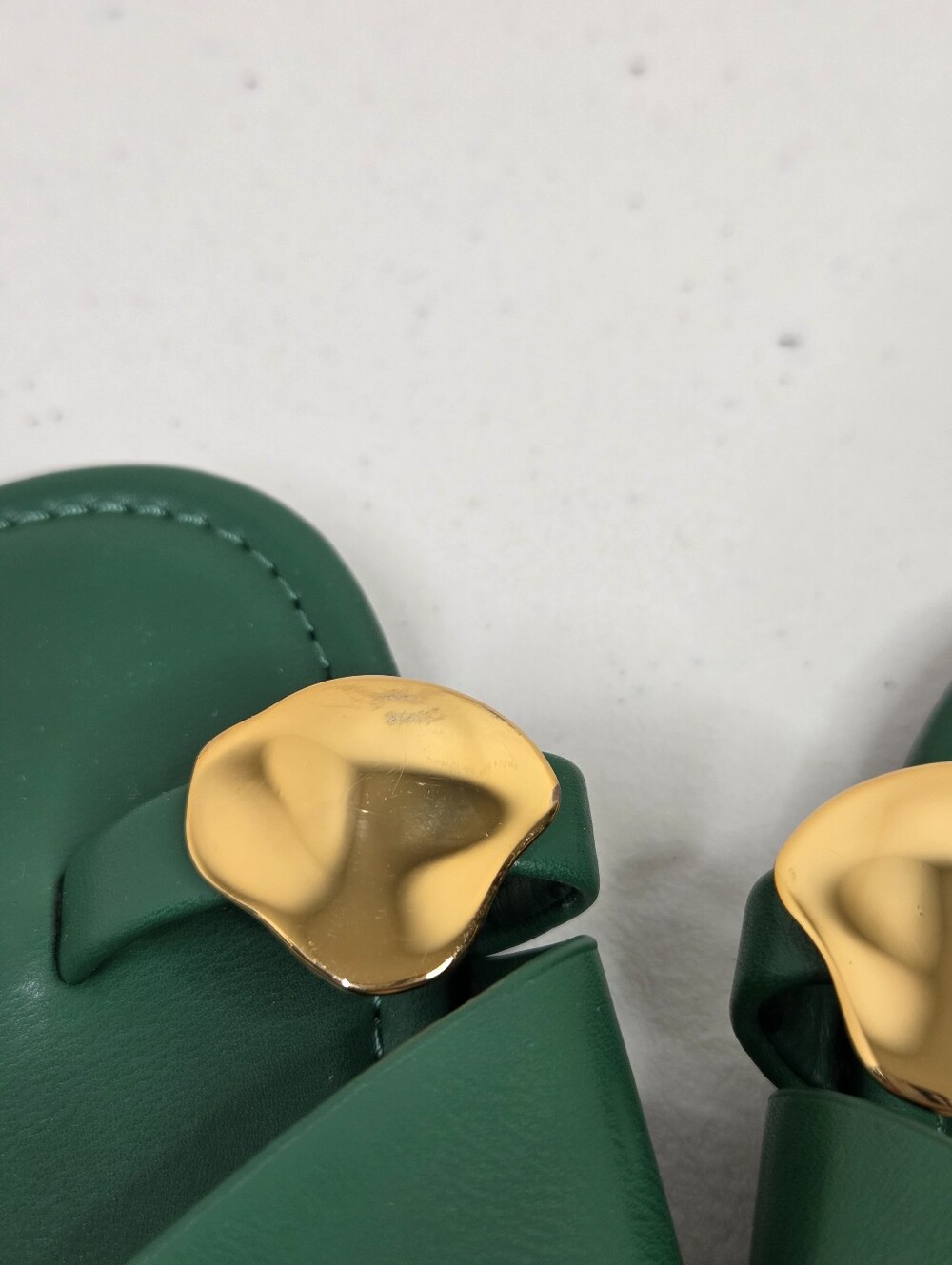 Pedro Alexis Green Leather Cross-Strap Slingback Sandals with Gold Accent Toe - Picture 4 of 16